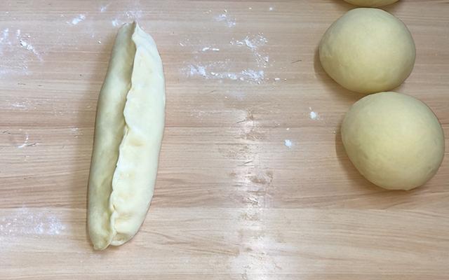 做面包的方法和配方简单易学，简单好看又好吃的小面包