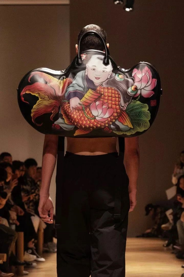 马克华菲女装什么档次，马克华菲为什么那么贵（多元艺术潮牌马克华菲彰显中国力量）