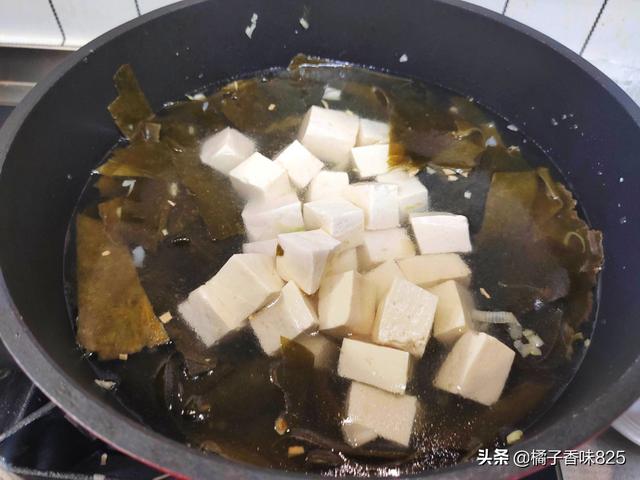 海带怎么做好吃，简单又好吃的海带做法（10分钟就能做一大锅）
