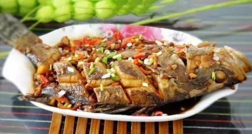 北方过年吃什么，北方人过年吃什么（北方人年夜饭少不了这6道美食）