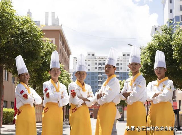 云南新东方烹饪学校，云南新东方烹饪学校怎么样（2021年来云南新东方学早餐制作）