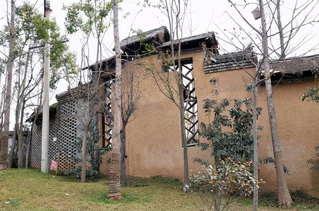 智人疑邻翻译，智子疑邻的翻译及答案（韩非的智子疑邻这个故事）