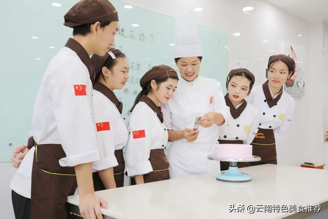 云南新东方烹饪学校，云南新东方烹饪学校怎么样（2021年来云南新东方学早餐制作）