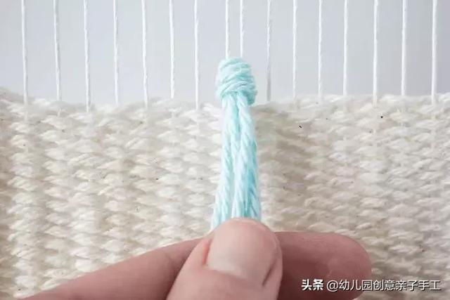 创意书签制作方法，阅读书签制作（毛线创意手工-杯垫、书签和挂饰）