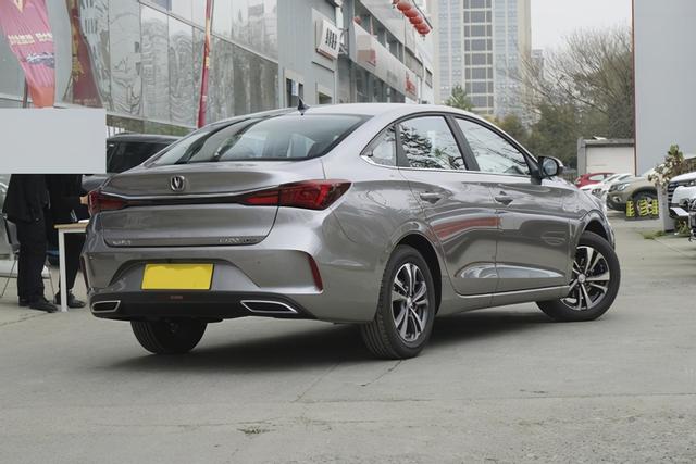 7万左右买什么车好，7万左右买什么车好suv（这几款轿车口碑好、销量高）