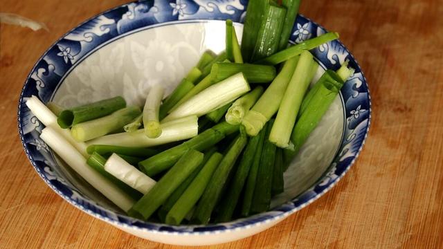 豆芽菜的做法大全家常，家常炒豆芽菜的做法大全（炒豆芽不要直接下锅炒）