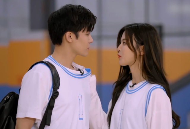 郑爽演的电视剧韩国的，郑爽演的电视剧韩国的电影（被坑惨的是这三部待播剧）