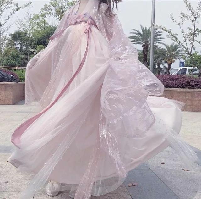 女生下半身头像，小姐姐下半身系列头像微信（女生部位头像，汉服小姐姐头像）