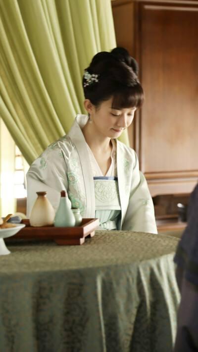 明兰帮华兰是第几集，明兰第几集给华兰出主意（盛明兰的重要贵人一个比一个厉害）