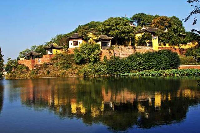 杜牧是哪个朝代的诗人，杜牧诗人是什么朝代（杜牧为什么被放在了跟杜甫并称的地位）