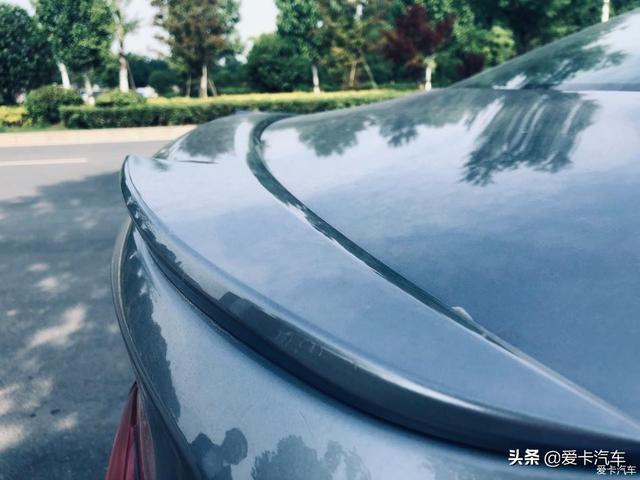 万宝龙签字笔真假鉴别方法，万宝龙签字笔真假鉴别视频（亚洲龙提车，买了就得找对象）