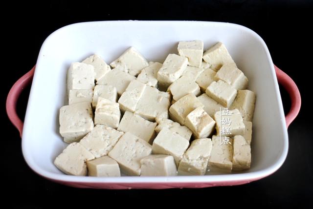 鸡蛋豆腐怎么蒸，水豆腐怎么煎（豆腐和鸡蛋一起蒸）