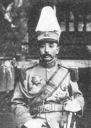 张作霖跟慈禧是同一时代的吗，东北有个张作霖：出身贫寒