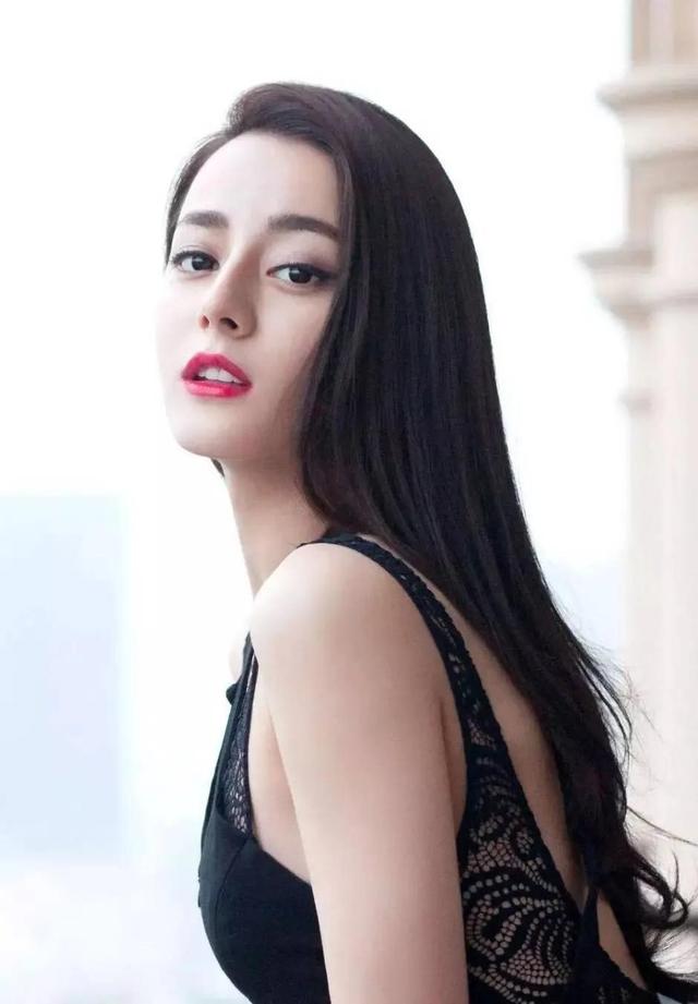 没有想过当女神的迪丽热巴确是无数人的女神