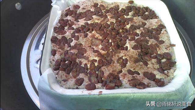 制作红豆糯米糕的方法，原来红豆糯米糕做法这么简单