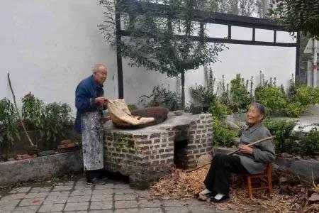 山东多乐采暖锅炉厂，多乐炉子和热立方哪个好（“枣庄老字号”不看不知道）