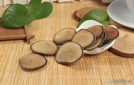 鹿茸的吃法及禁忌，正韩鹿茸的食用方法与禁忌（冬季进补话鹿茸）