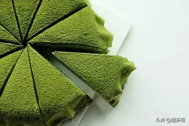 抹茶色怎么调，抹茶色怎么调油画棒（教你在家自制抹茶美食）