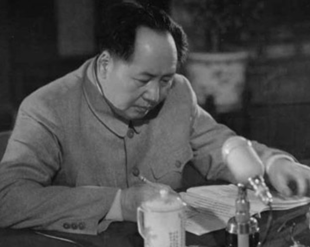 中南海是什么地方，中南海是哪里（是谁把中央机关北平办公地定在中南海）