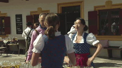 拍立得拍出来的是全白，拍立得为什么拍出来是白板（颜值即正义——高颜值便携傻瓜拍立得）