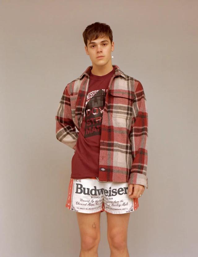 aj 是什么，aj系列所有款式图片（18岁美国新生代男歌手高高瘦瘦白白净净）