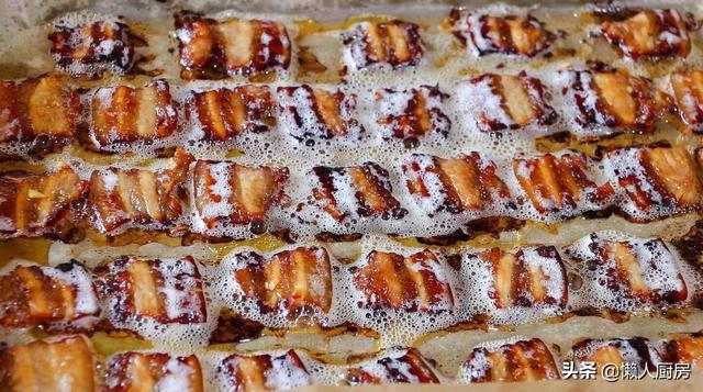 烤箱怎么做烧烤，烤箱烤鸡腿需要多长时间（想要吃烤肉不用去店里）