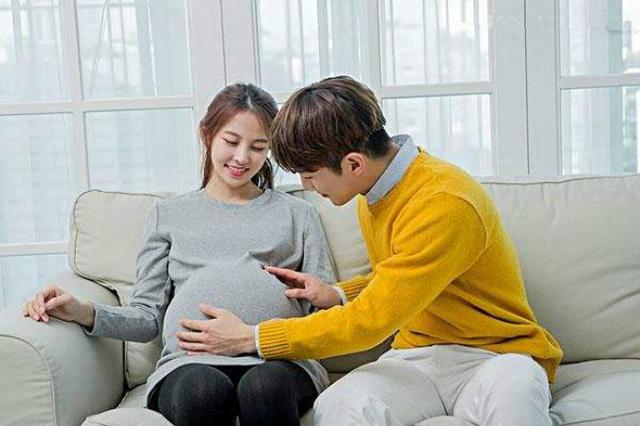 孕妇心跳快怎么回事，孕妇心跳快因为什么（心慌觉得跳的快）