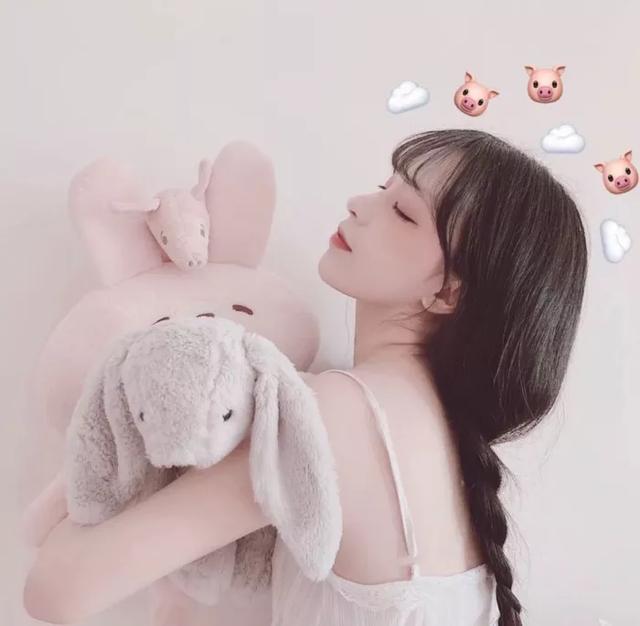 时尚气质女头/女孩子的气质要有也要有素质，微信头像，时尚气质女头/女孩子的气质要有也要有素质（有气质的女生头像）