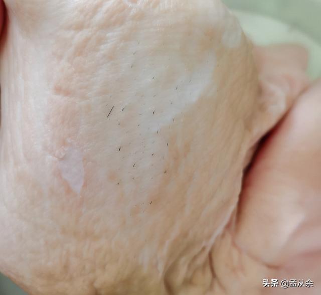 白切猪脚的做法，白切猪蹄的做法（这道广东菜白切猪手）