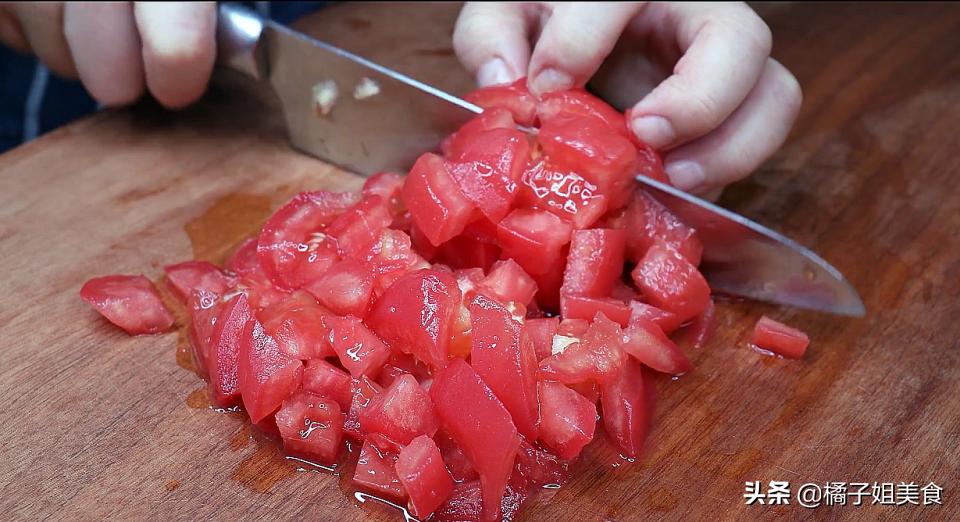 圖片[2]-餃子這個做法火了 和面不用一滴水 營養美味 老公一頓吃了50個-起舞食譜網