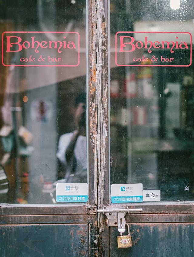 上海田子坊有什么好玩的，上海类似田子坊的地方可以逛的（救救田子坊！别让它消失）