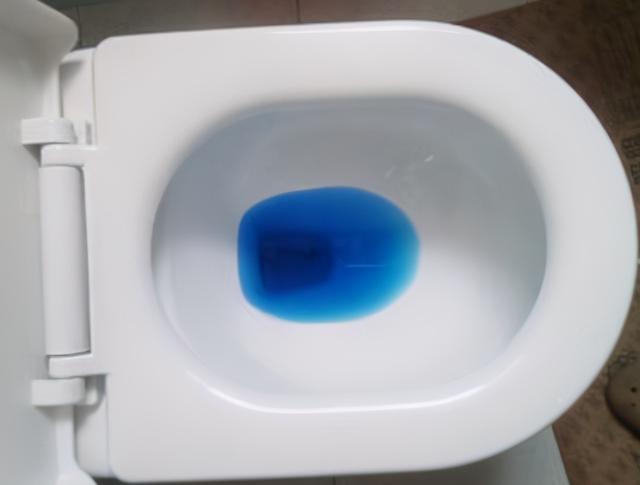 虹吸式马桶好吗，虹吸式马桶好不好（虹吸式和直冲式）