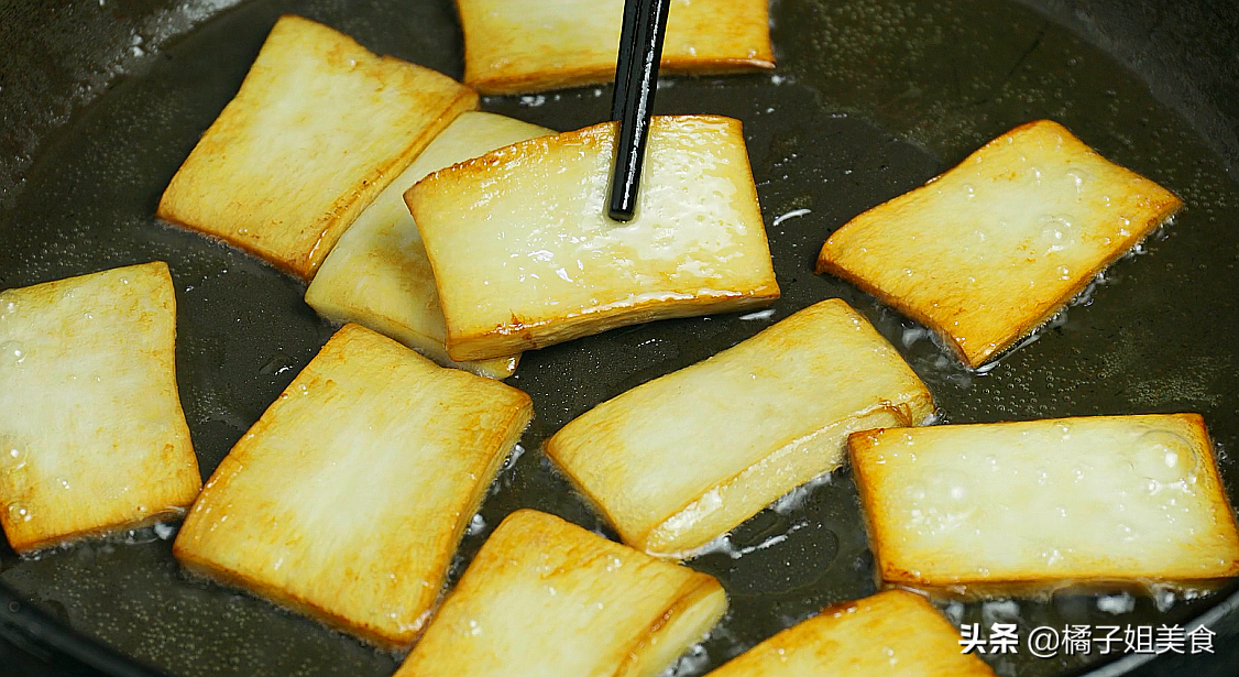 图片[3]-【杏鲍菇豆腐】做法步骤图 颜值高 口感好 做法超简单-起舞食谱网