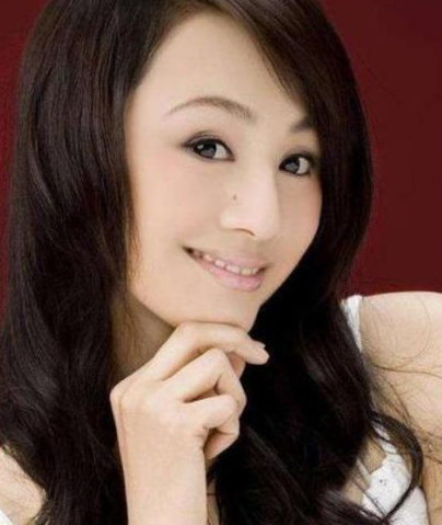 曹颖个人资料，曹颖：当红时期“下嫁”王斑（曹颖个人资料）