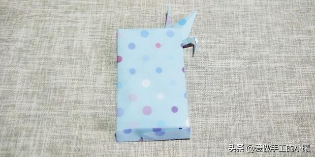 小学生必备自制信封图解步骤，小学生必备自制信封图解步骤图片（千纸鹤信封折纸教程）