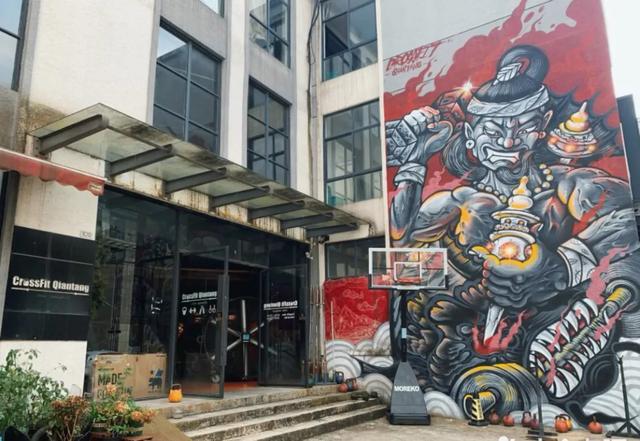 cf什么意思，cf是什么意思（周末，来试试CF吧）