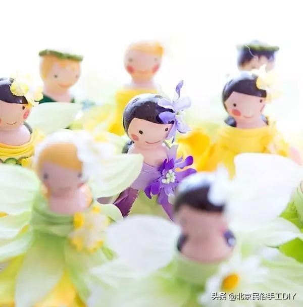 家里的假花怎么处理掉，室内有假花怎么办（一根铁丝一个球就能让她惊艳无比）