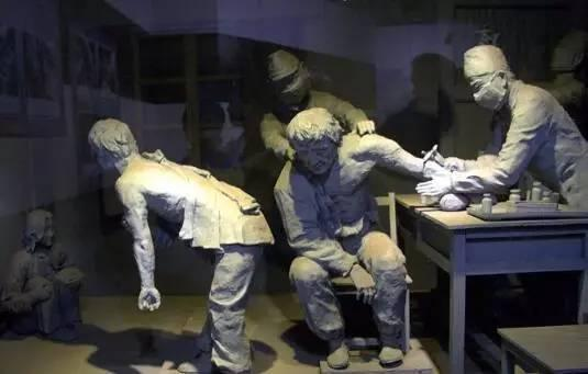 因为日本上层的全力支持,大量的资金被投入到细菌研究之中,因之731