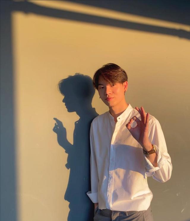 lay是什么意思，lay什么意思（他泰港风少年：黄立贤血统加持）