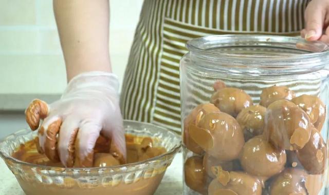 变蛋的做法，适合10岁儿童亲手做的甜品（想吃皮蛋自己在家做）