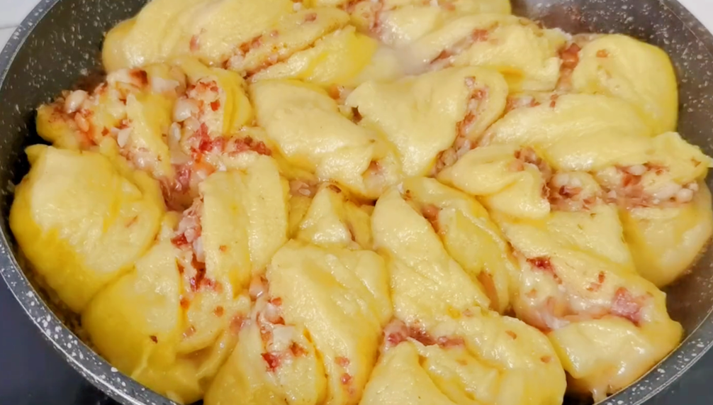 【玉米面花生卷】做法步驟圖  出鍋全家人都搶著吃-起舞食譜網(wǎng)