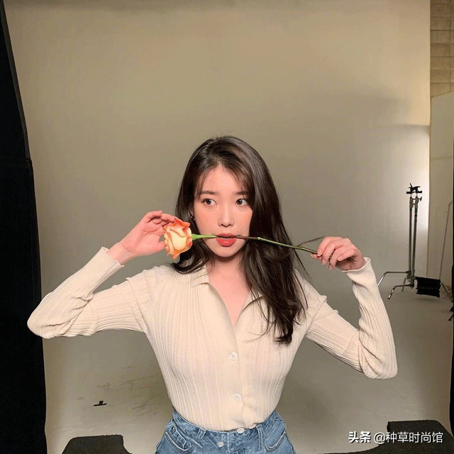 好看的头发颜色，染什么颜色头发好看（这5款又撩又显白）