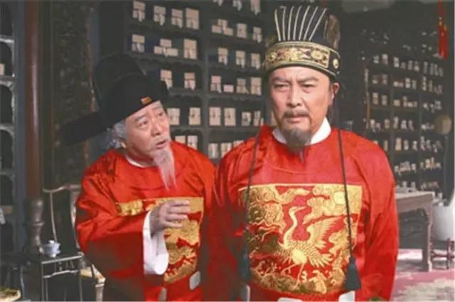 成就的文人雅仕趣闻，古代历史上的文人趣事（幽默诙谐的古今文人轶事）