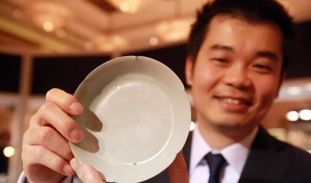 如何区分宋代汝瓷和后仿汝瓷，如何区分宋代汝瓷和后仿汝瓷的区别（汝瓷真品与仿汝瓷有何差别）