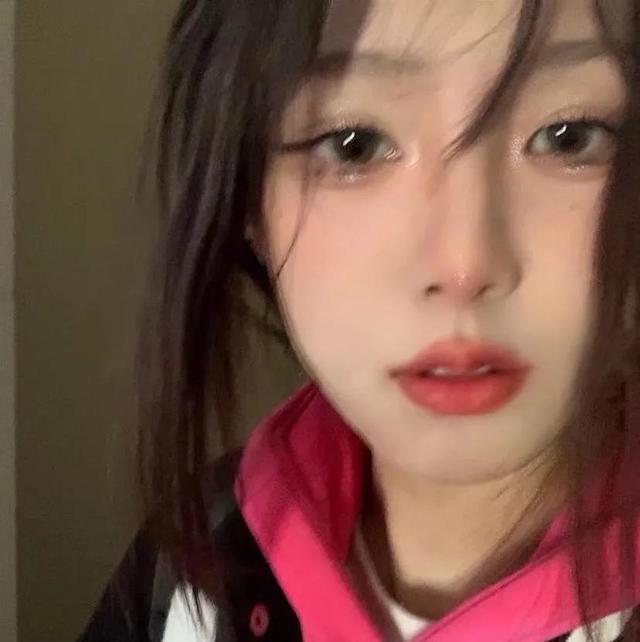 女头/优质/精选/网络女神/混网，微信头像，女头/优质/精选/网络女神/混网（优质女头/您的网友发来一篇报道）