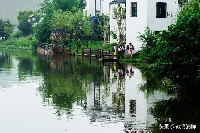 金陵协和神学院，金陵协和神学院是几本（就连集镇都建有大学）