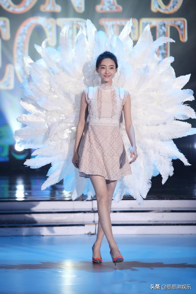 谢小诺是什么电视剧，谢诺是哪部电视剧的主演（真人秀《星跳水立方》获封“素颜女神”）