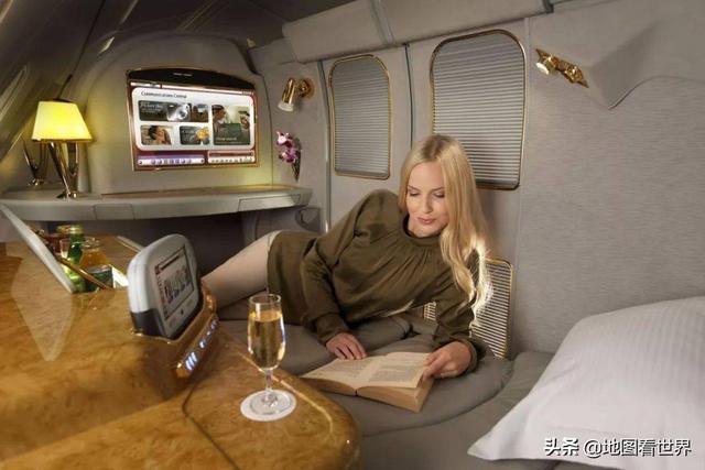 迪拜在地图上的位置，迪拜的地理位置在世界地图哪里（世界上唯一的酋长国联邦——阿联酋）