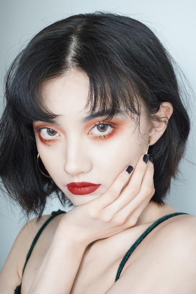 兰蔻眼霜生产日期怎么看生产日期，兰蔻面霜哪里看生产日期（无论你现在20、30还是40岁）