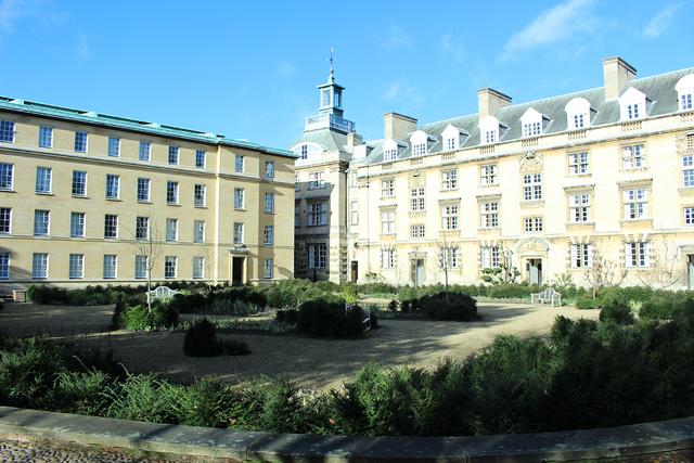 剑桥大学研究生申请入学的条件，剑桥大学研究生读几年（普通家庭怎么考上剑桥大学研究生）